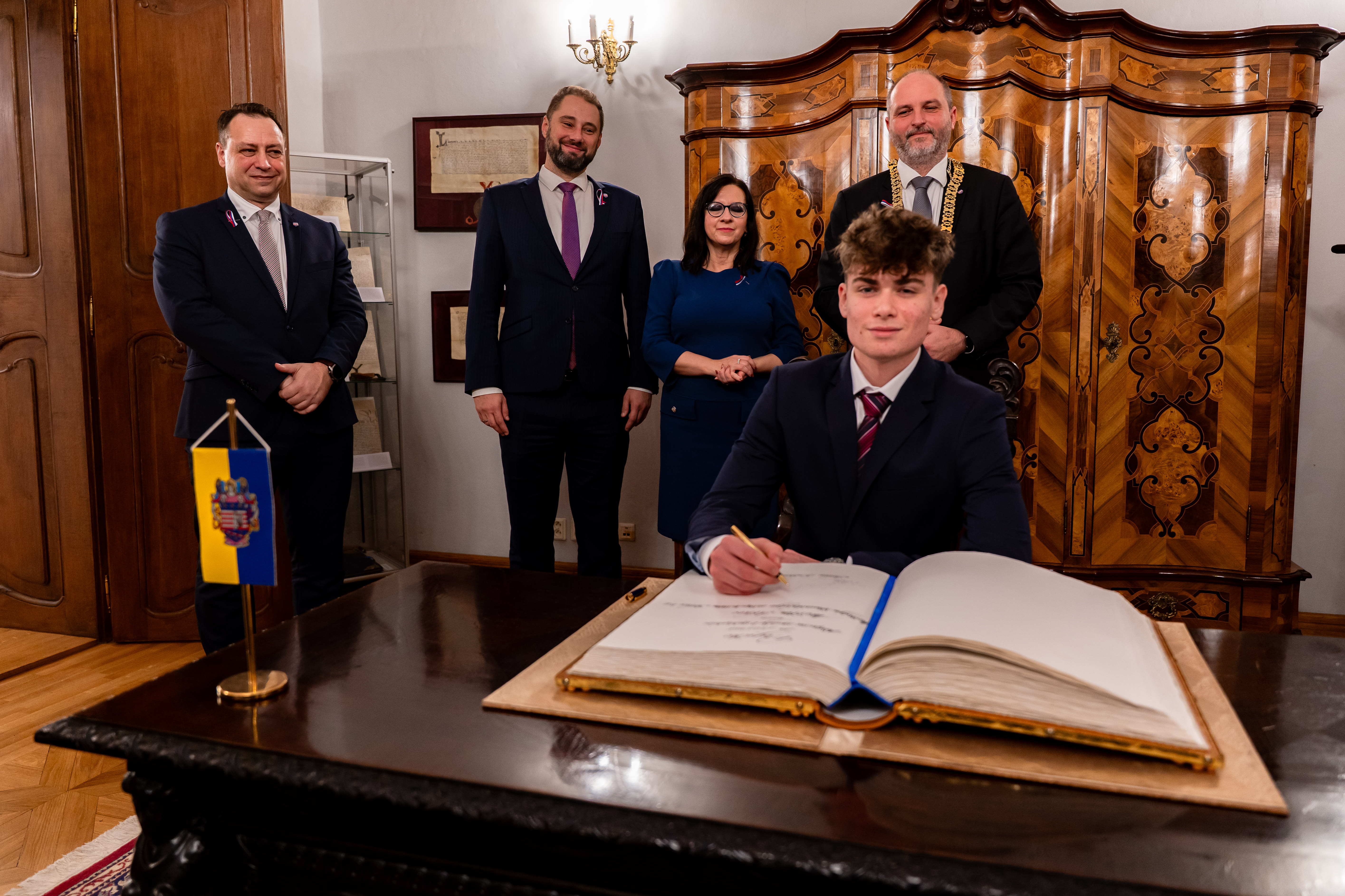 Podpis dohody o spolupraci so studentskym parlamentom-47